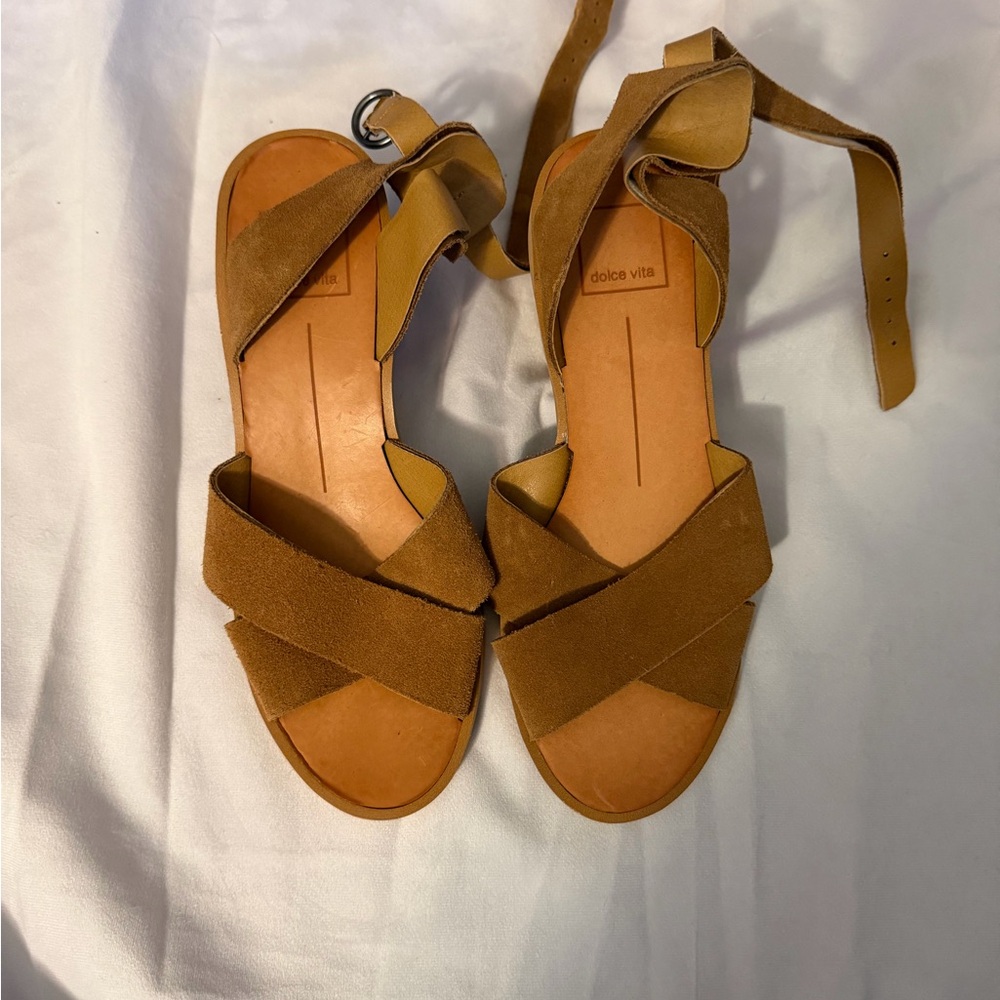 Dolce Vita Women's Brown Wrap Sandals